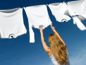 Como branquear roupas
