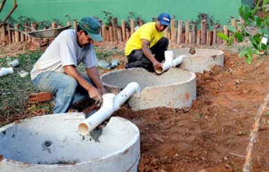 como limpar fossas sépticas