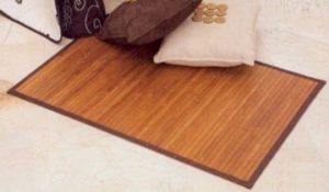 Limpeza de Tapetes de Bambu