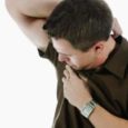 Tirar Manchas de baixo do braço de Camisas