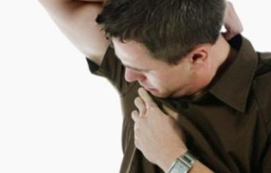 Tirar Manchas de baixo do braço de Camisas